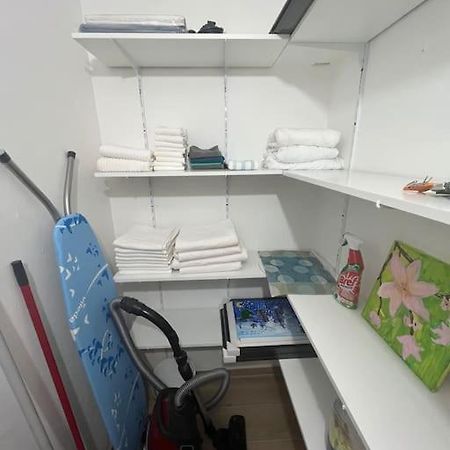 Familienwohnung Neben Dem See,Messe Und Europapark Оффенбург Экстерьер фото